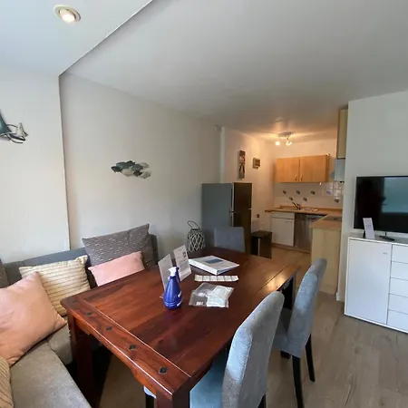 Svante Holiday home Glowe