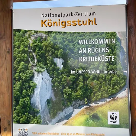 Holiday home Svante Glowe